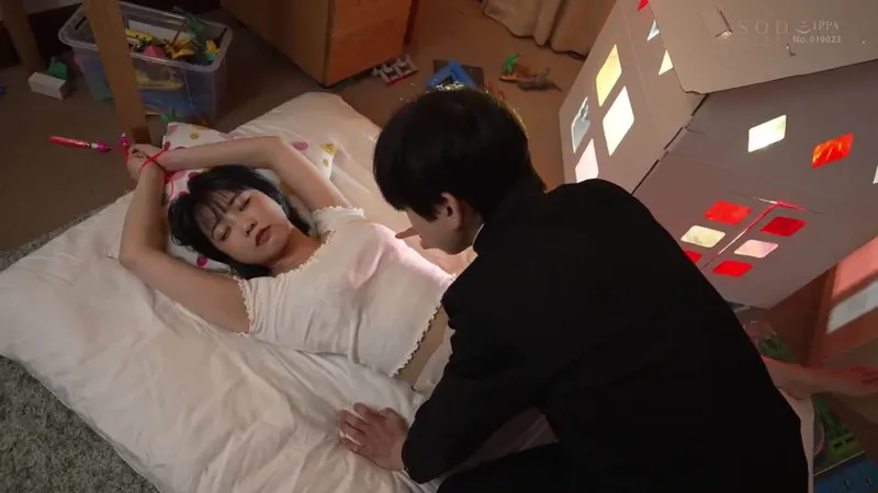 Trả thù anh trai thường xuyên bắt nạt bằng cách quan hệ nhân tình anh ấy